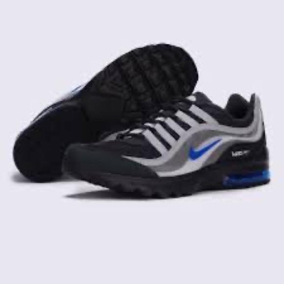 NEW Blue VGR NIKE’S - Picture 5 of 5